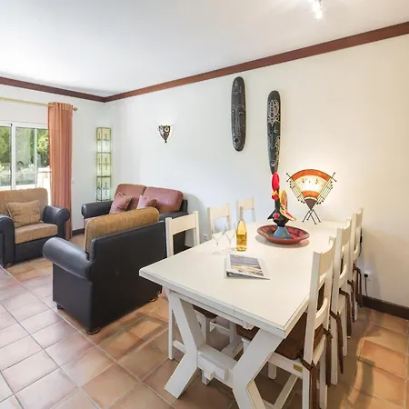 Vakantiehuis Near De